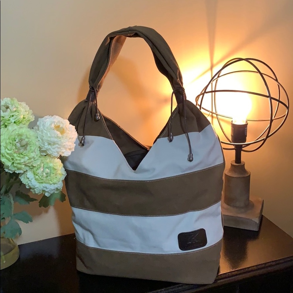 Large Hobo bag - Picture 2 of 9